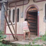 Viviendas a Punto de Colapsar por Retraso Crónico de Obra Pública