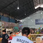 Protesta en Mercado La Norteñita por Parálisis de Obra que Genera Pérdidas Millonarias