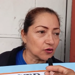 Padres protestan por cambio de maestra en colegio Mariscal Óscar R. Benavides