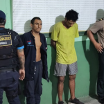 Capturan a dos sujetos tras intentar robar vivienda en plena calle requena